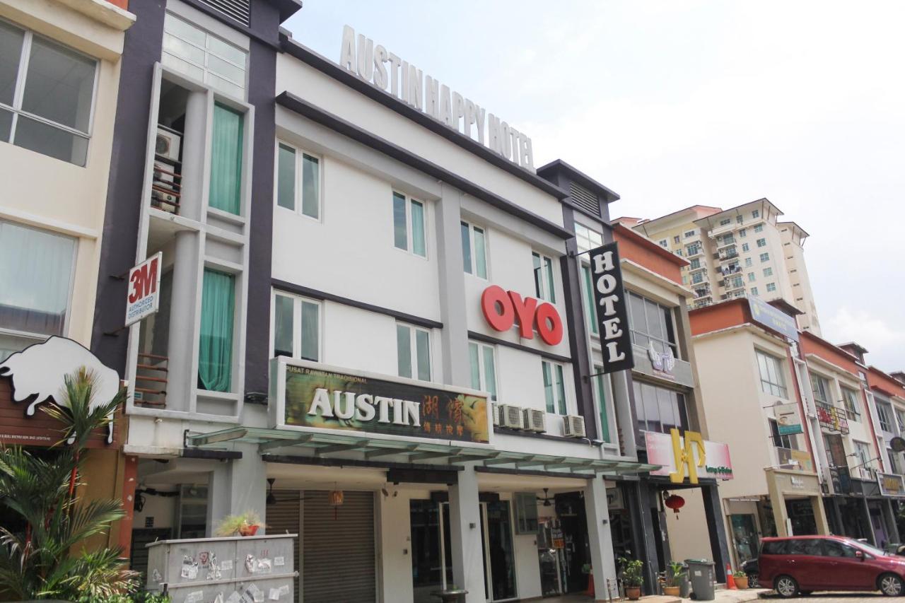 Oyo 90027 Happy Hotel Johor Bahru Luaran gambar